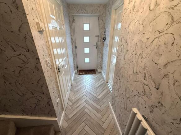 Entrance Hallway.jpeg