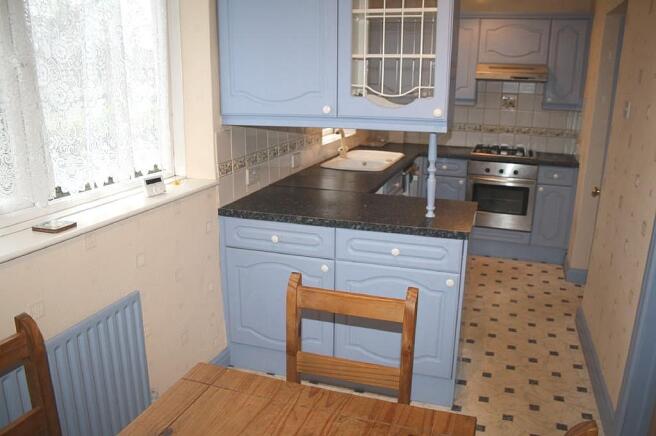 Kitchen / dining