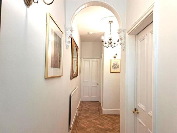 hallway1.jpg