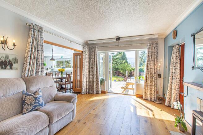 7 bed Detached for sale Image 7