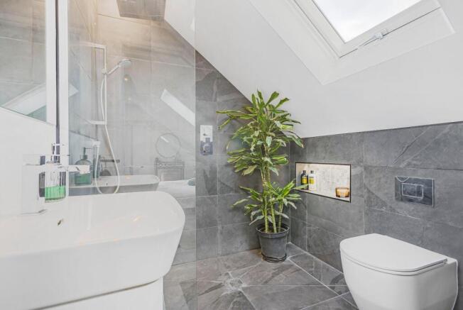 Ensuite To Master