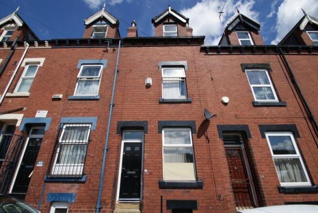 6 bed Terraced to rent Image 8