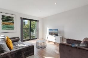 363, Hendon Way, London NW4 3LY