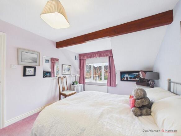 3 bed Cottage for sale Image 12