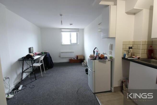 Photo 3