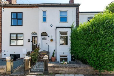 Moorside Road, Swinton, M27