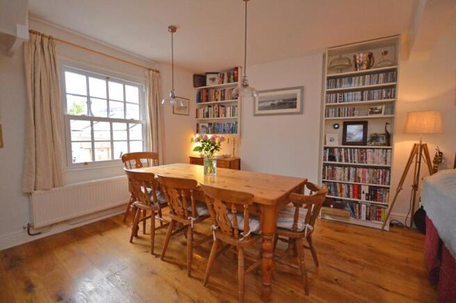Sitting/Dining Room