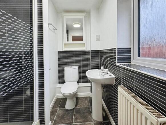 En-Suite.jpeg