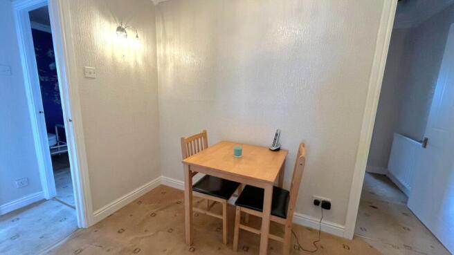 3 bed Bungalow for sale Image 4