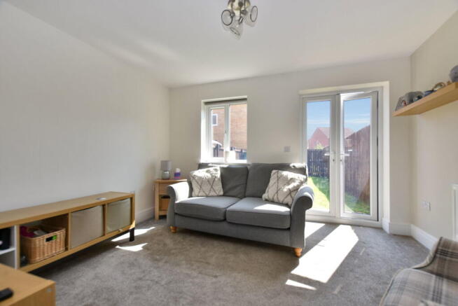 Springfield Crescent, LOFTHOUSE, Wakefield WF3 3FQ photo 4