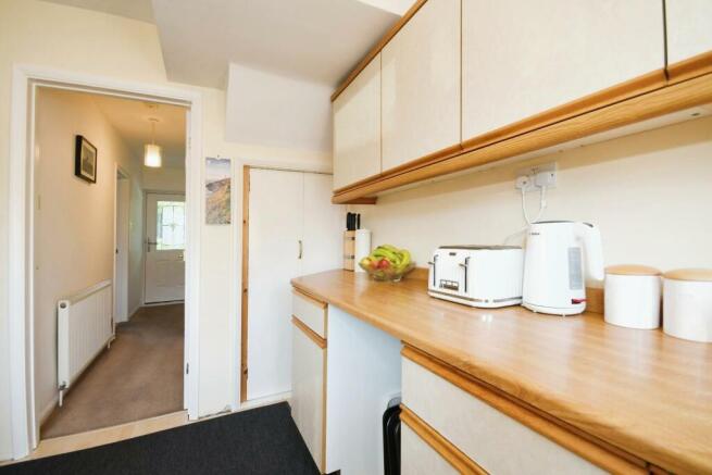 KITCHEN 03.jpg