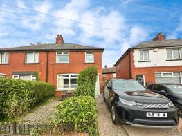 32, Seddon Lane, Stoneclough Radcliffe, Manchester M26 1HZ