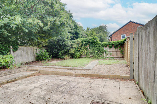 House in St Albans, Jersey Farm, Sandridge - View 5