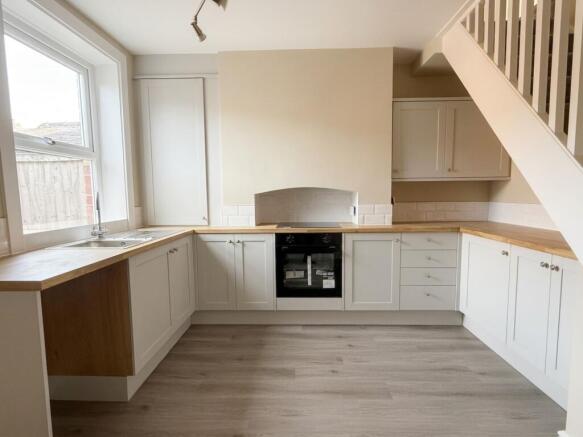 2 bed Terraced for sale Image 10