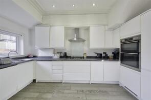 29, Baytree Road, London SW2 5RR