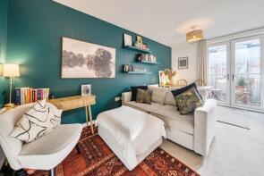 5, 34e Welland House, Old Devonshire Road, London SW12 9RB