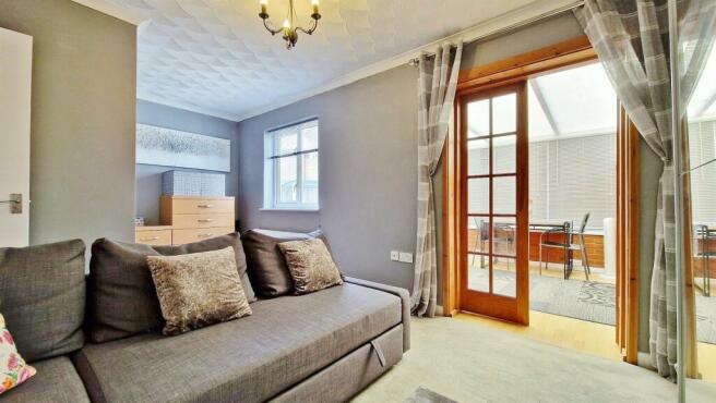 Bedroom 2 / Sitting Room