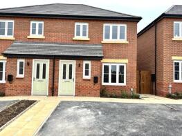 32, Chaucer Road, Crewe CW1 5AW