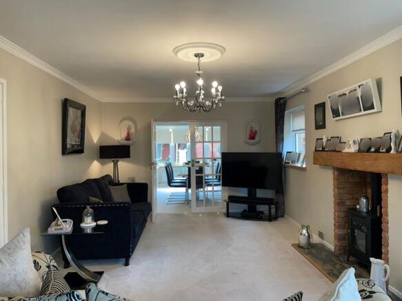 Lounge 1