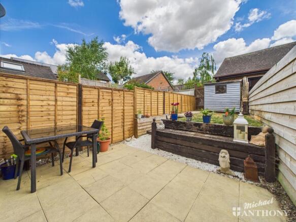 CAM02773G0-PR0329-STILL001