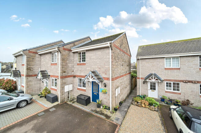 1372059-2-68f8f3a...