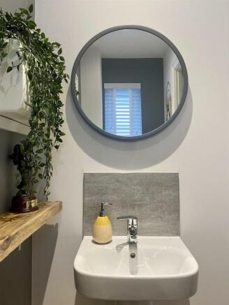 Spinney DS Toilet.jpg