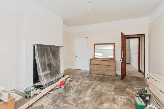 2 bed Terraced for sale Image 7