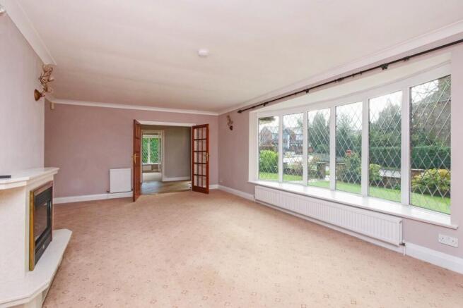 4 bed Detached for sale Image 6