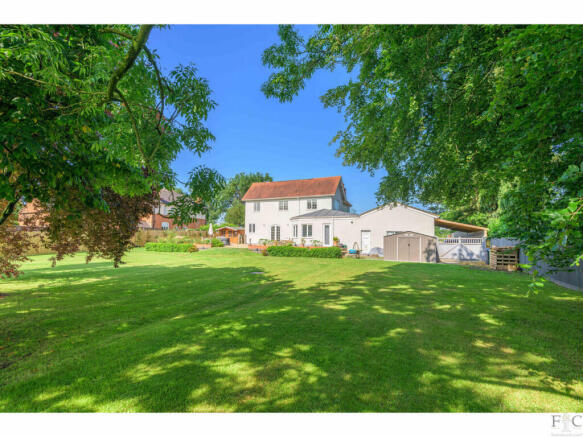 Lutterworth Road, Dunton Bassett, LE17 photo 4