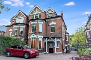 Flat D, 40, Great North Road, Hornsey, London N6 4LU