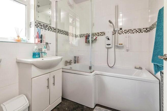 3 bed Terraced for sale Image 7