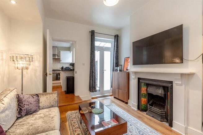 Ashgrove Road, Ashley Down Living Room 3.jpg
