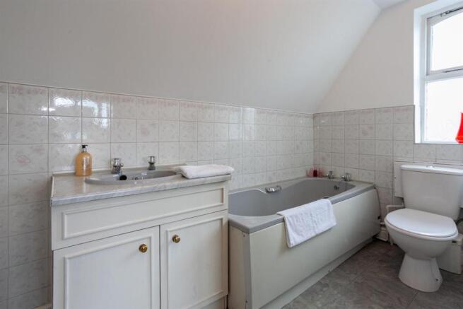Annexe Bathroom