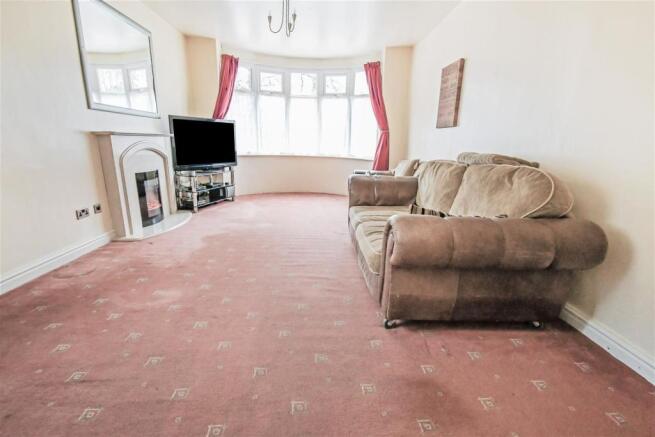 LoungeDining Room