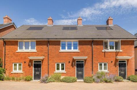 Highway Avenue, North Stoneham Park, Eastleigh, SO50 9QY