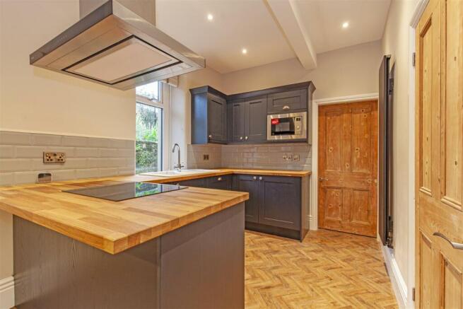 Kitchen-3.jpg