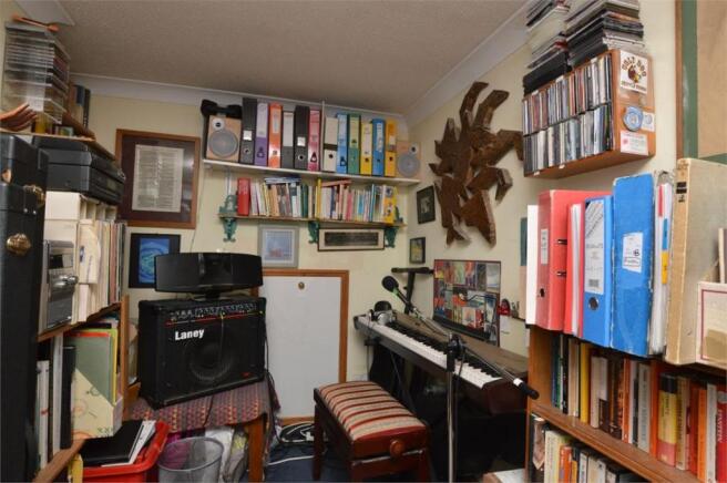 Photo 9