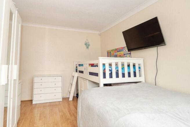 1 bed Flat for sale Image 11
