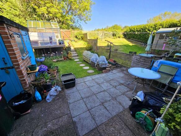 3 bed Terraced for sale Image 11