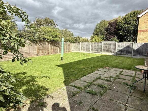 4 bed Detached for sale Image 5