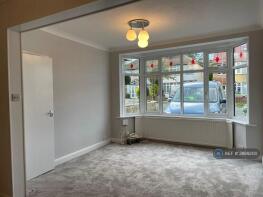 15, Esher Avenue, Sutton SM3 9AY