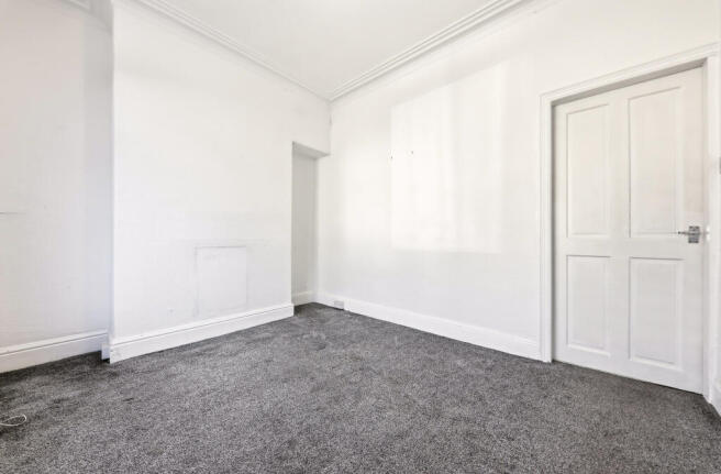 2 bed Terraced for sale Image 4