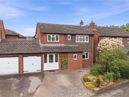 58, Penningtons, Bishop's Stortford CM23 4LF