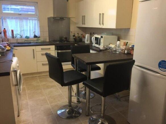 ashfield-road-m13-0yp-917240