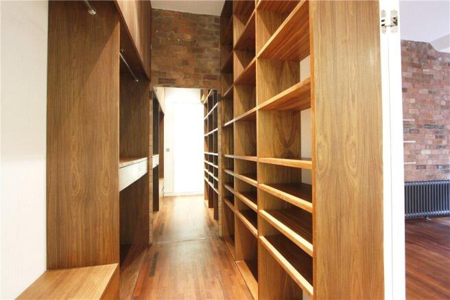 Walk-In Wardrobe