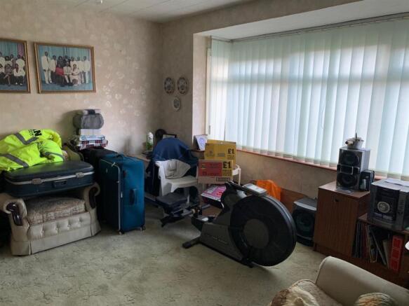 Reception Room 1.jpg