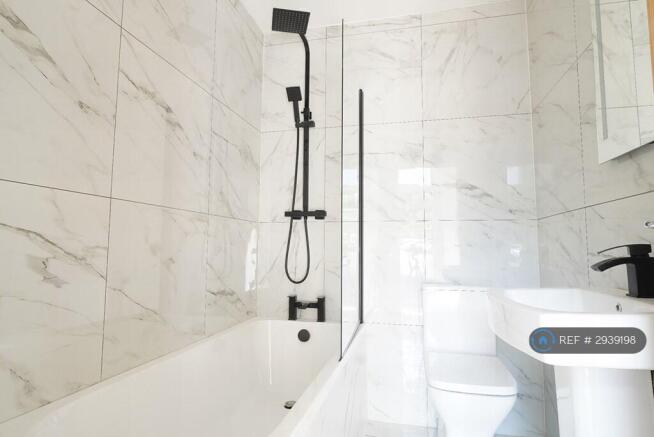 1 bed Flat to rent Image 6