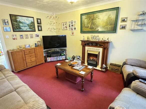Lounge: