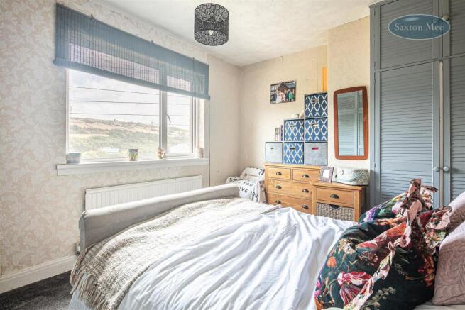 3 bed Semi-Detached for sale Image 8