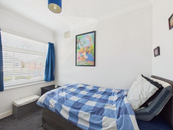3 bed Semi-Detached for sale Image 10